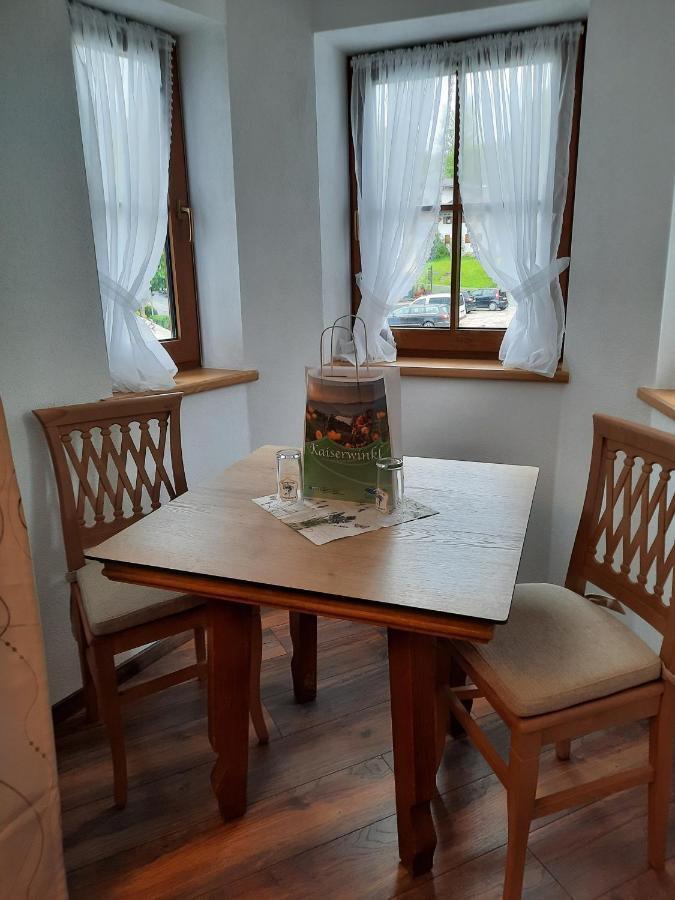 Gasthof Erzherzog Rainer - Zimmer Und Ferienwohnung Kössen Exterior foto